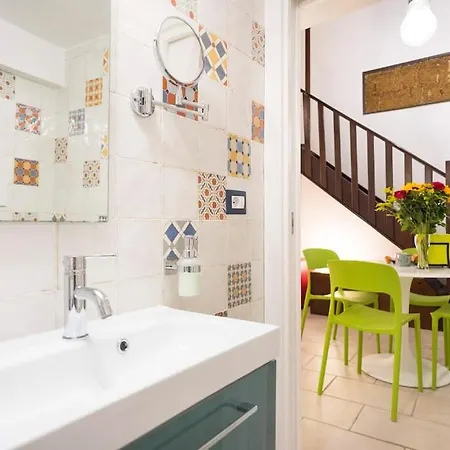 La Casetta Sui Gradoni, Nel Cuore Del Centro Apartment Naples