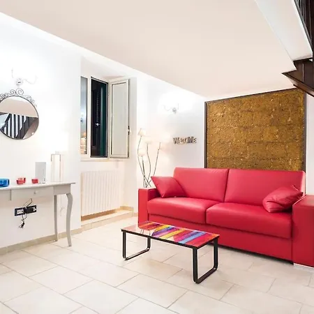 Apartment La Casetta Sui Gradoni, Nel Cuore Del Centro *